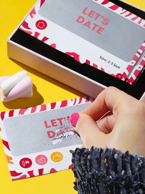 Let’s Date Çiftler İçin Kazı Kazan Erotik Oyun Kartı